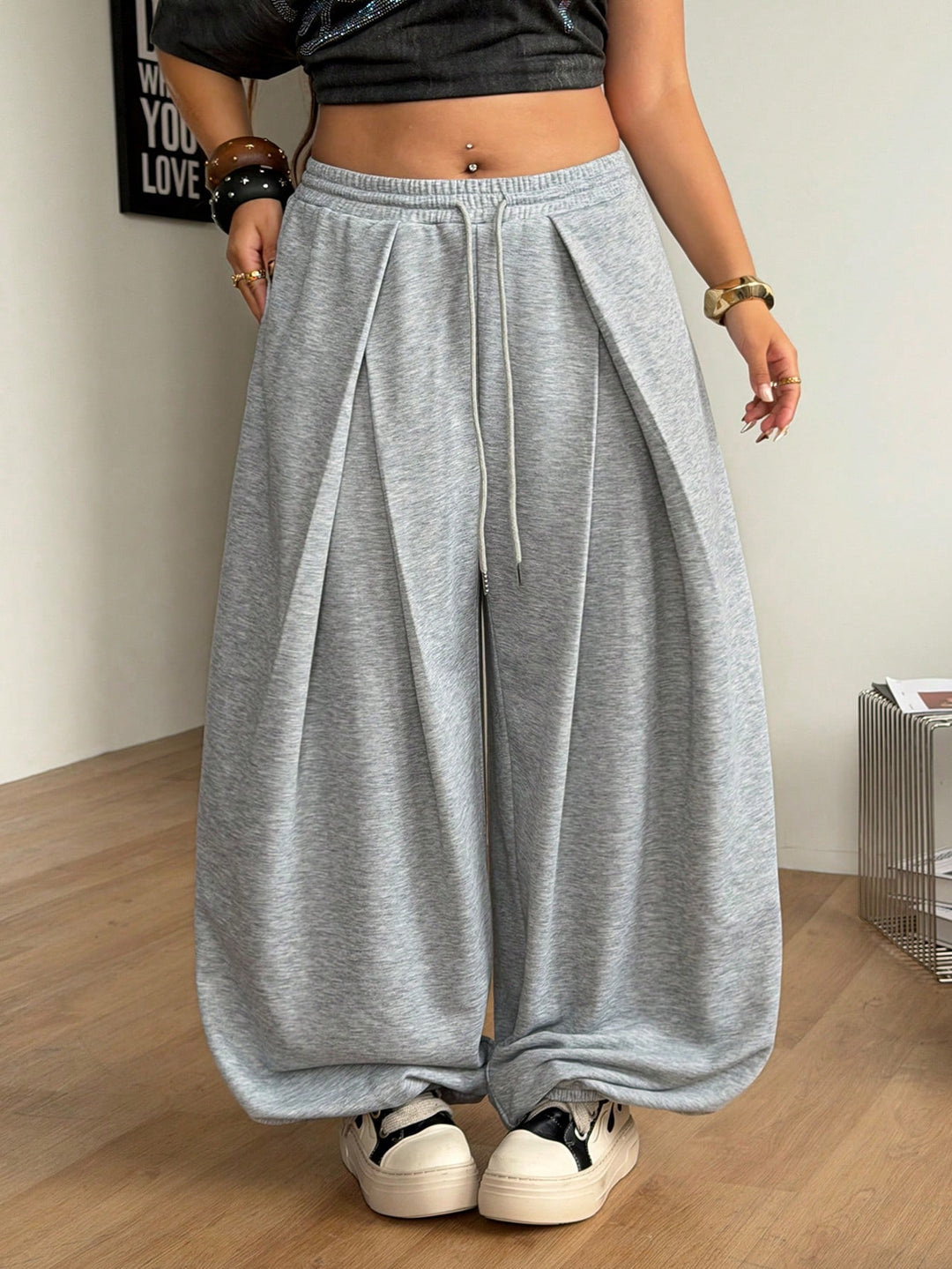 Pantaloni SHEIN