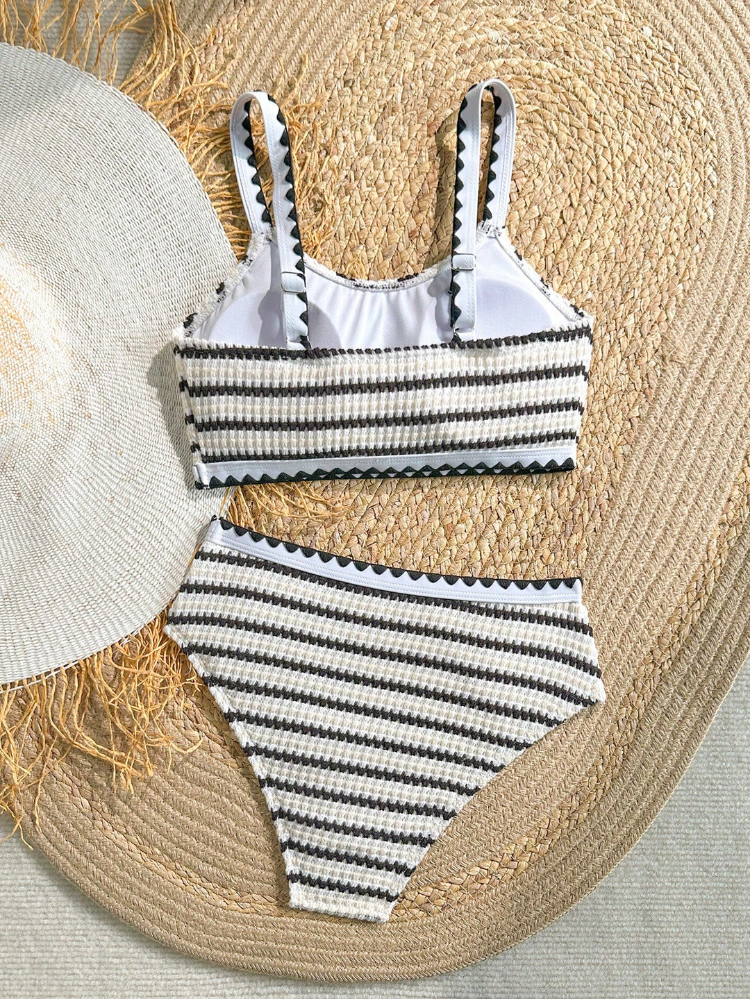 Set bikini SHEIN, negru