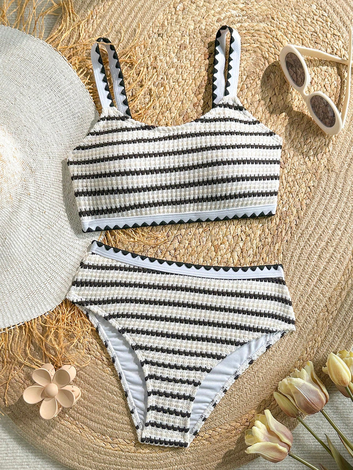 Set bikini SHEIN, negru