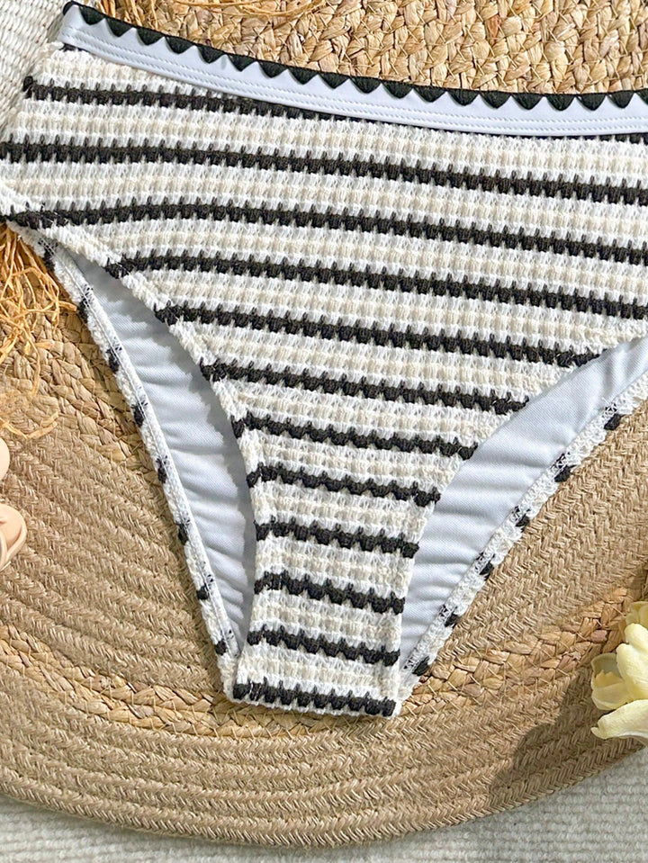 Set bikini SHEIN, negru