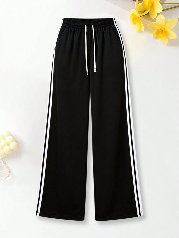 Pantaloni SHEIN, negru