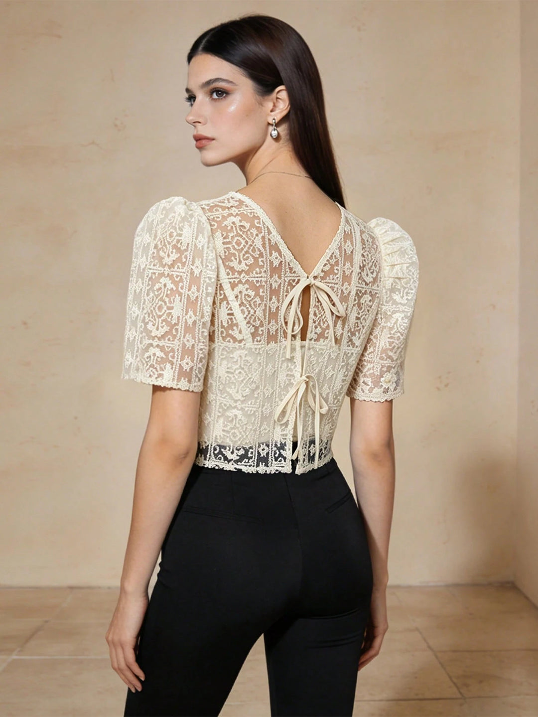 Top SHEIN, crem