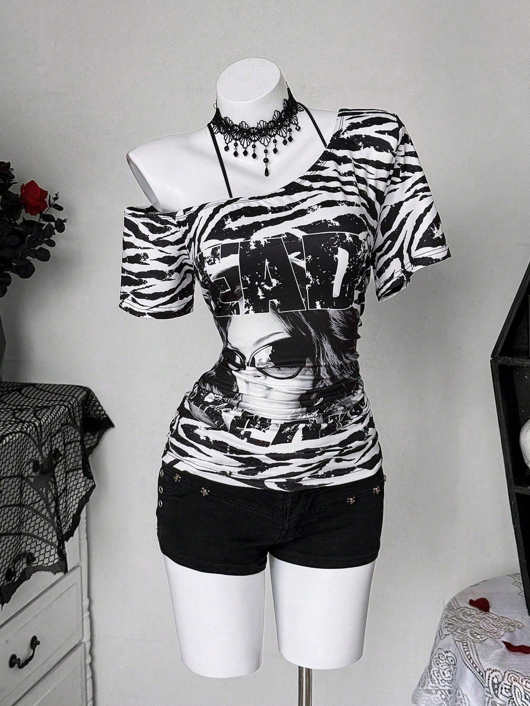 Tricou SHEIN, negru