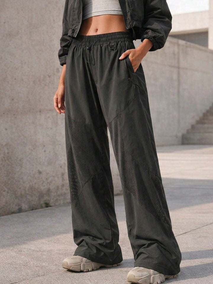 Pantaloni SHEIN, negru