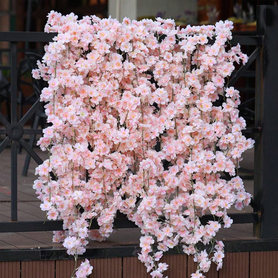Floari artificiale SHEIN, roz