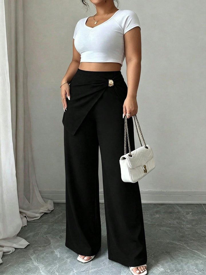 Pantaloni SHEIN, negru