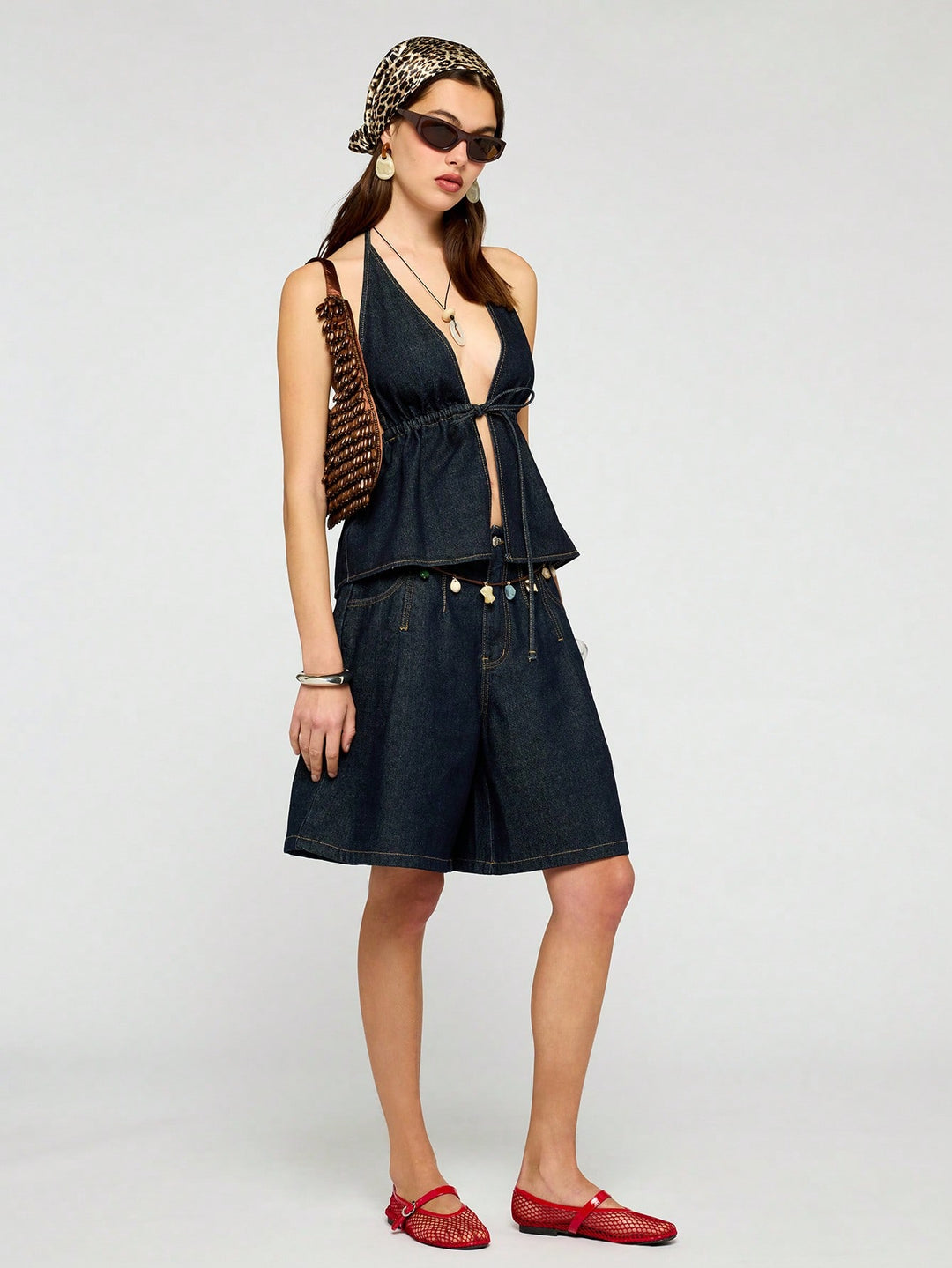 Pantaloni scurți SHEIN, negru