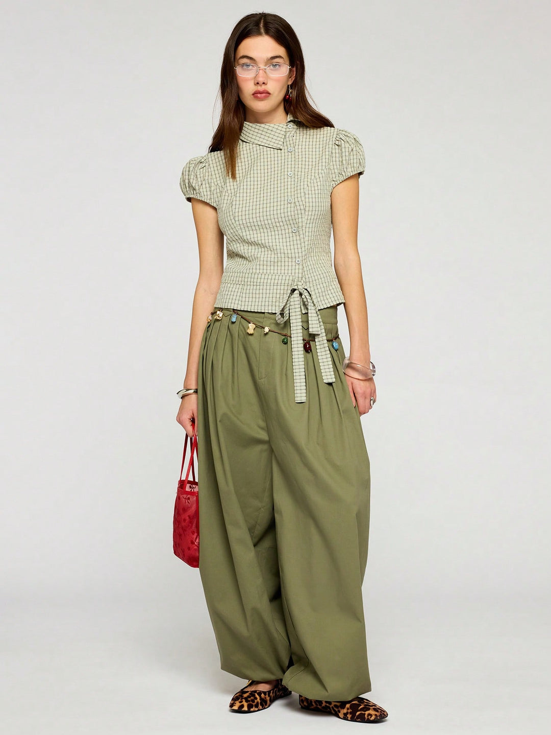 Pantaloni SHEIN, kaki