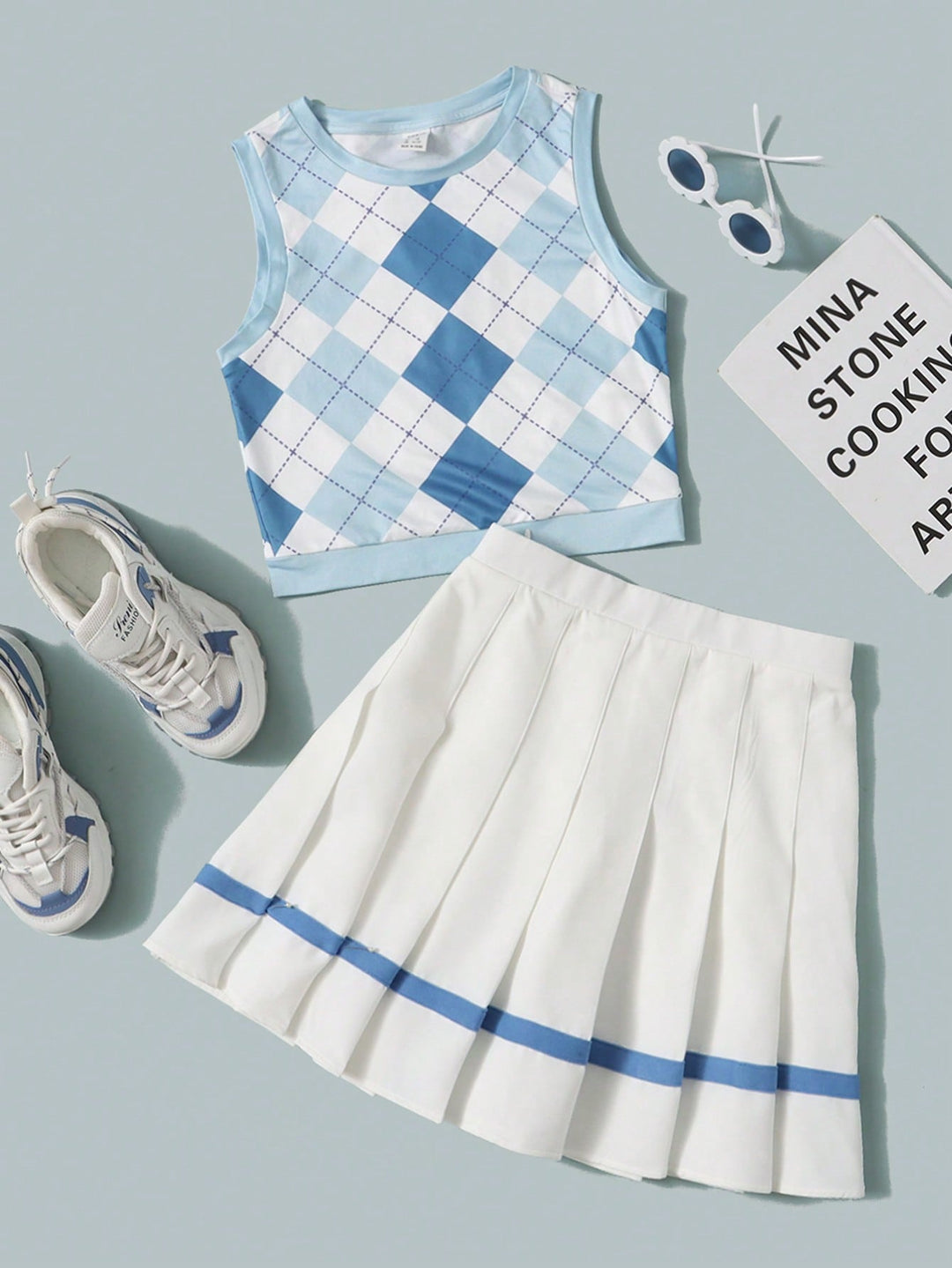 Set rochie cu maiou și fustă plisată SHEIN
