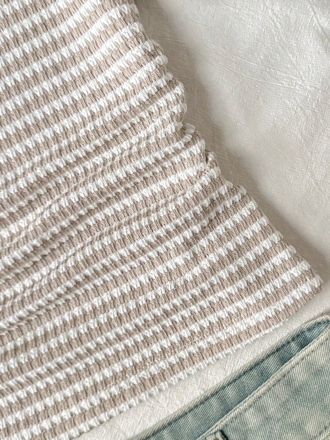Tricou SHEIN, maro