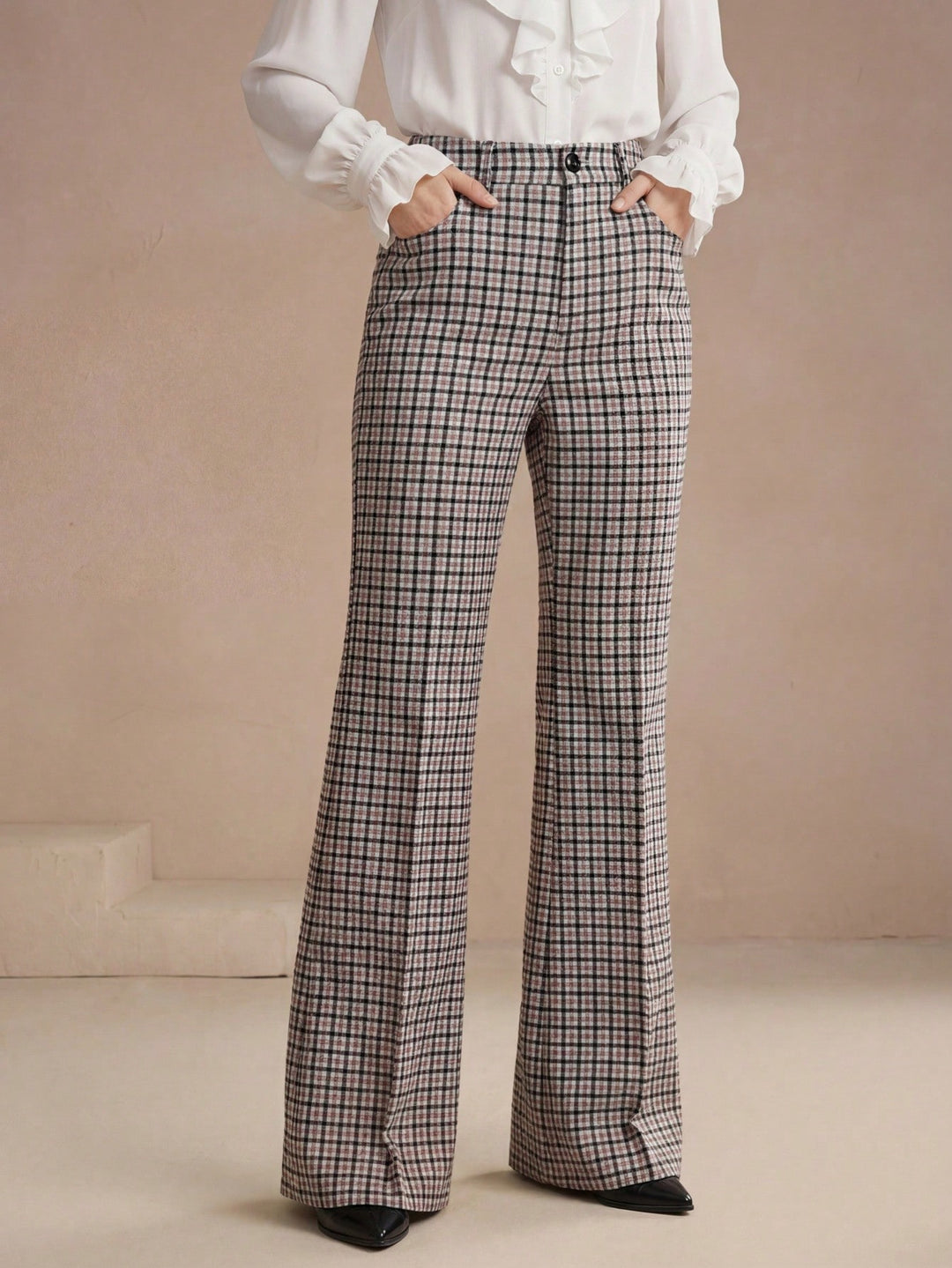 Pantalon SHEIN, maro