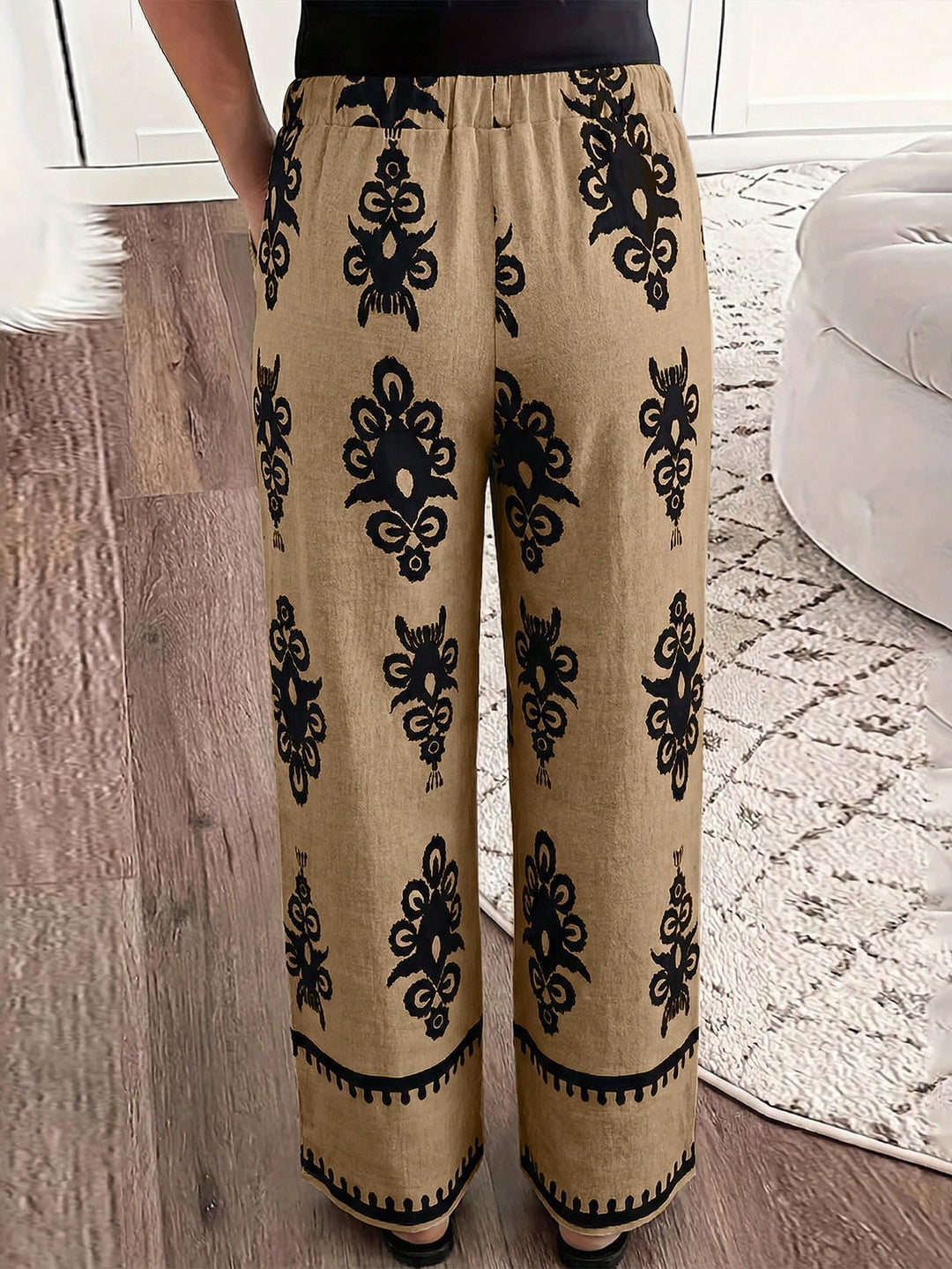 Pantaloni SHEIN, galben
