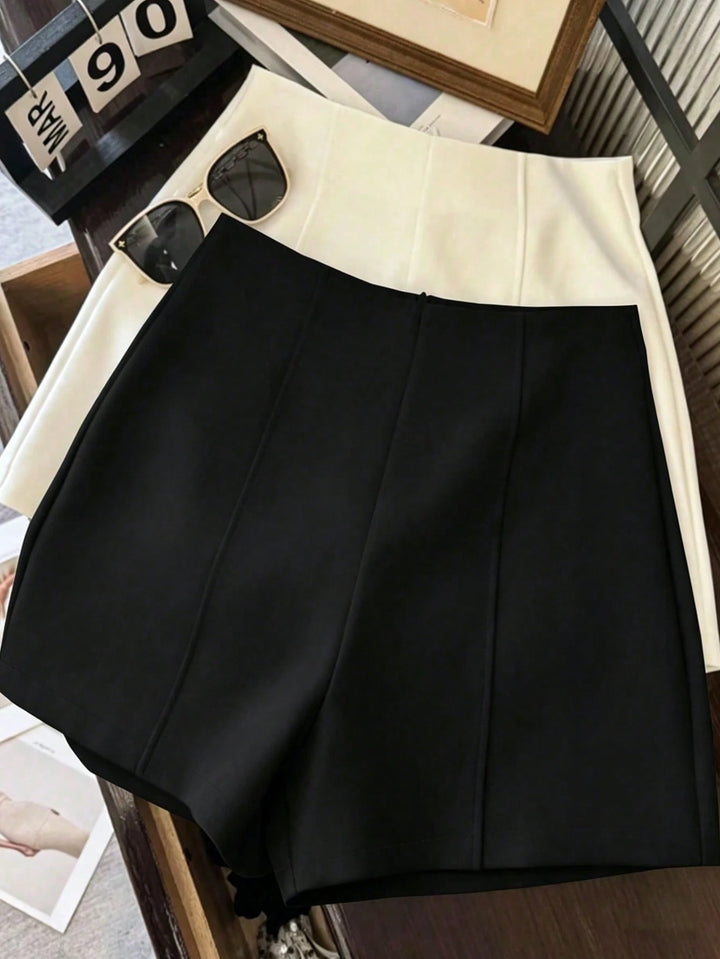 Pantaloni scurți SHEIN, negru