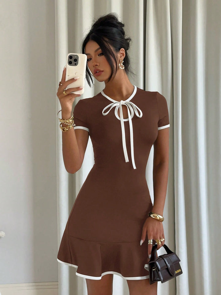 Rochie mini SHEIN, maro