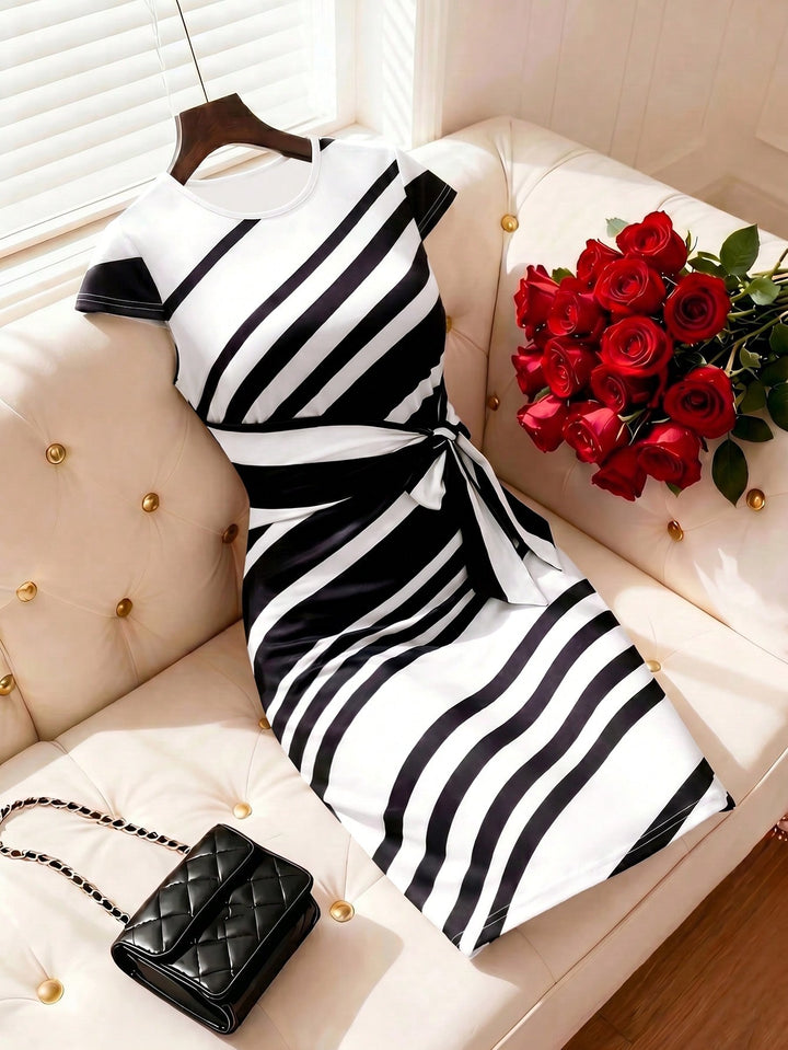 Rochie SHEIN, mix culori