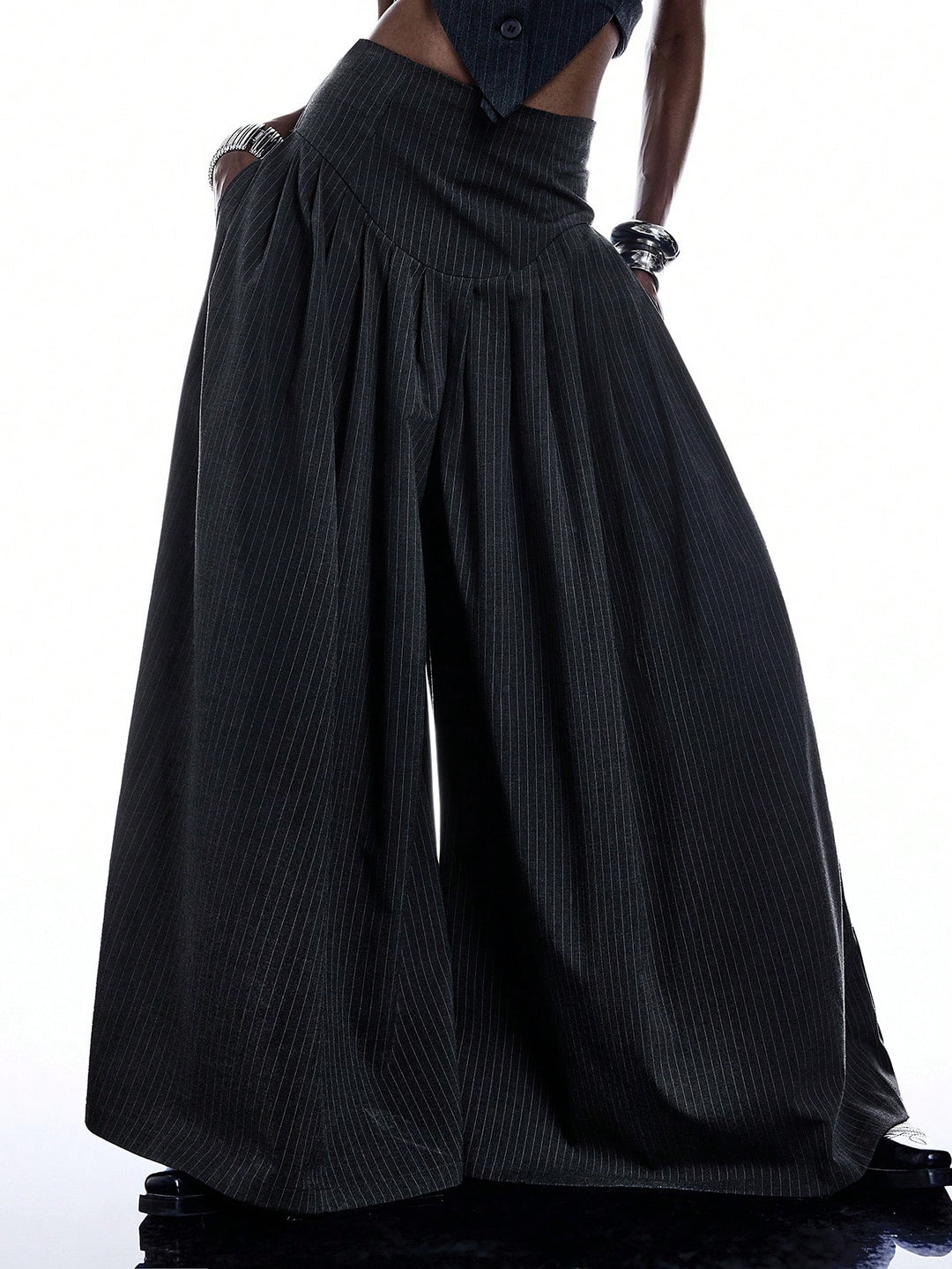 Pantaloni SHEIN, gri