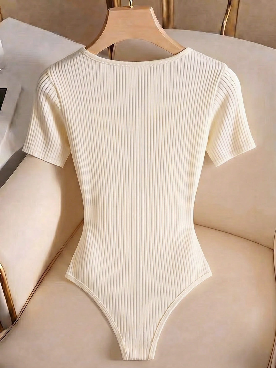 Body SHEIN, bej