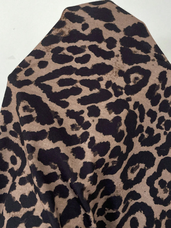 Tricou SHEIN, maro