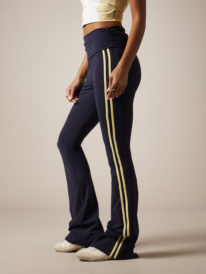 Pantaloni SHEIN, albastru