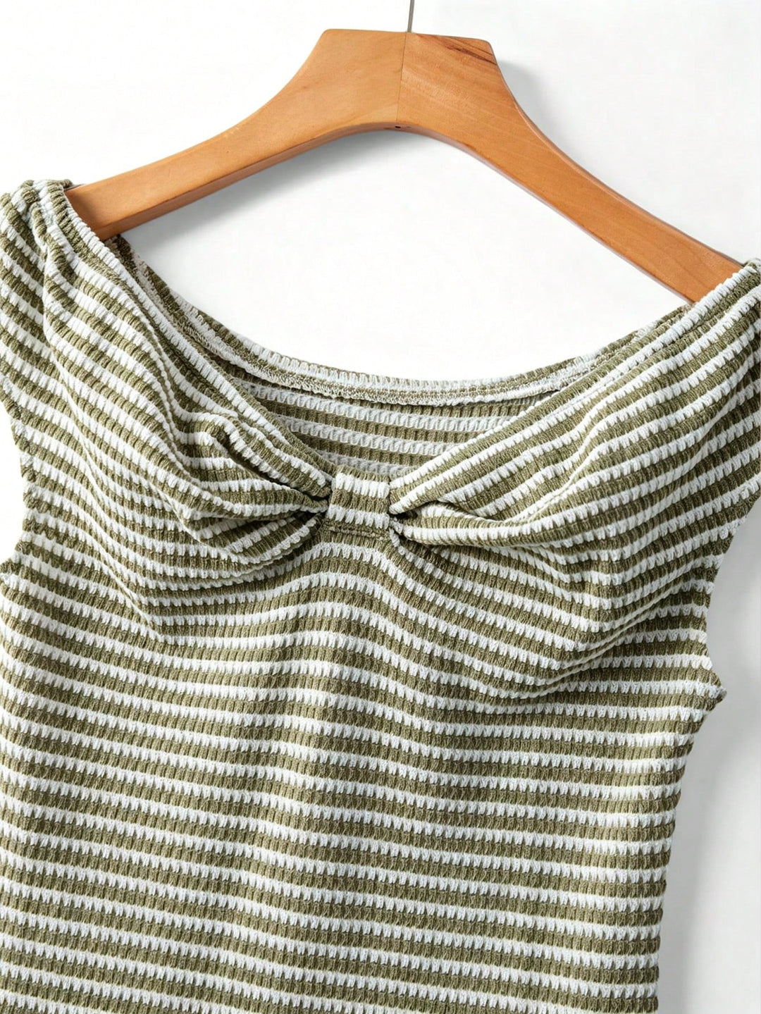 Tricou SHEIN, verde
