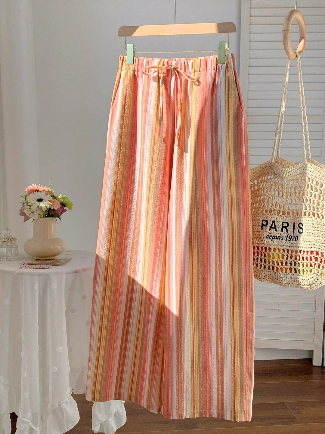 Pantaloni SHEIN, mix culori