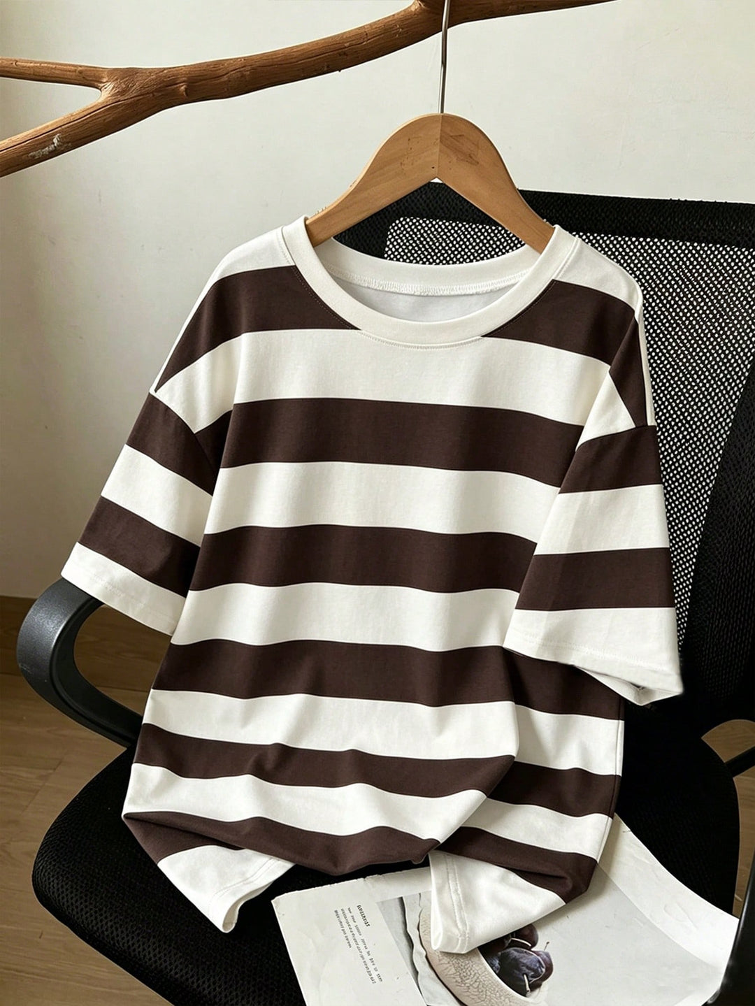Tricou SHEIN, maro