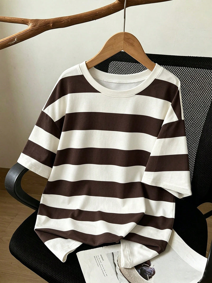 Tricou SHEIN, maro