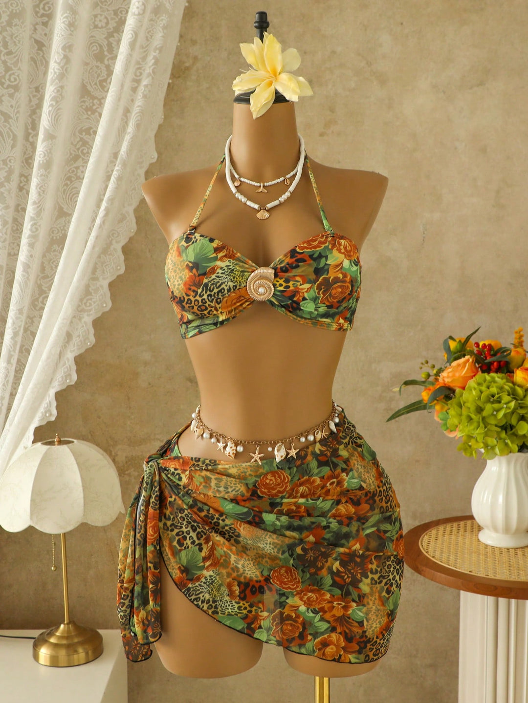 Set bikini SHEIN, mix culori
