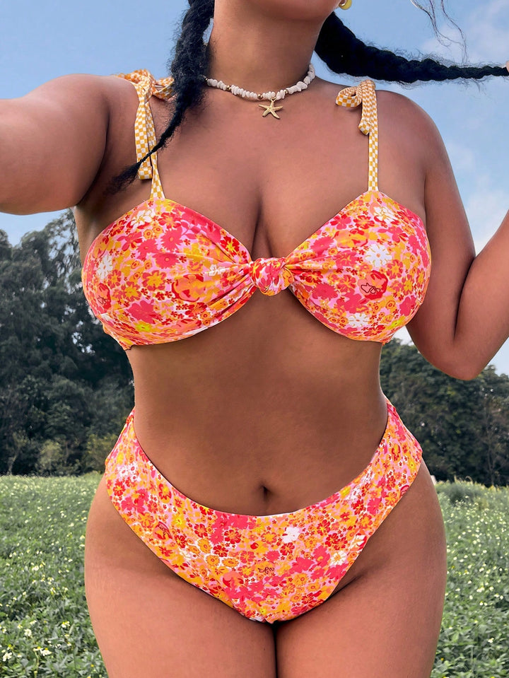 Set bikini de baie SHEIN, mix culori