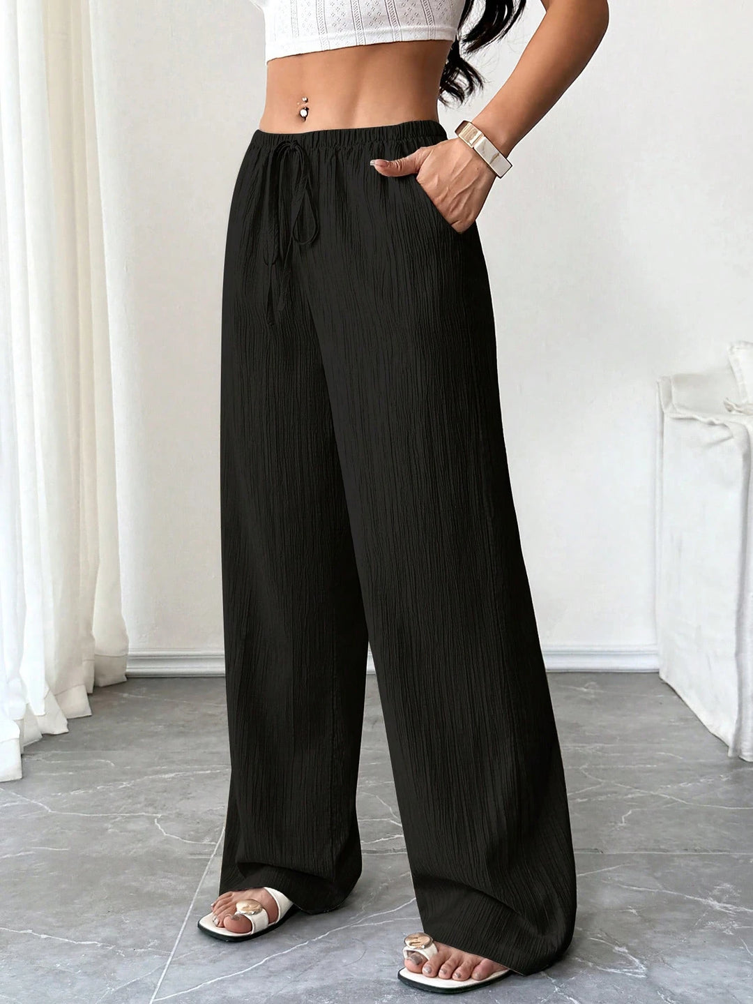 Pantaloni SHEIN, negru