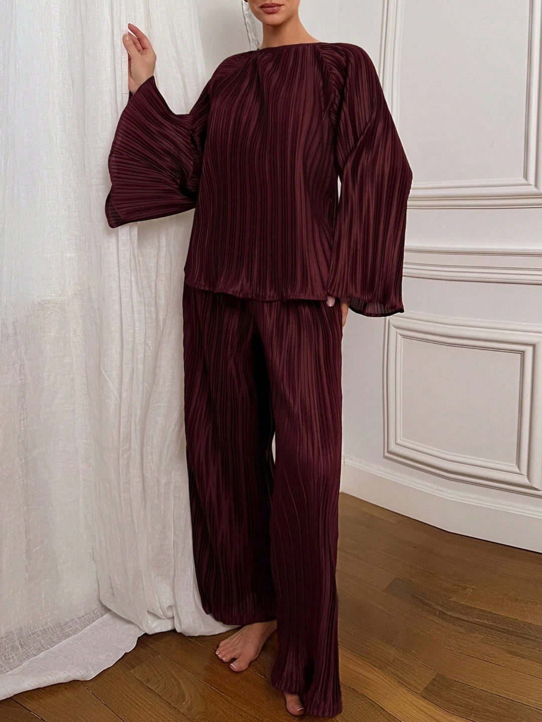 Set pijamale SHEIN, maro