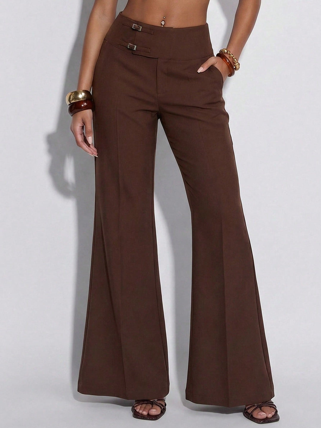 Pantalon SHEIN, maro