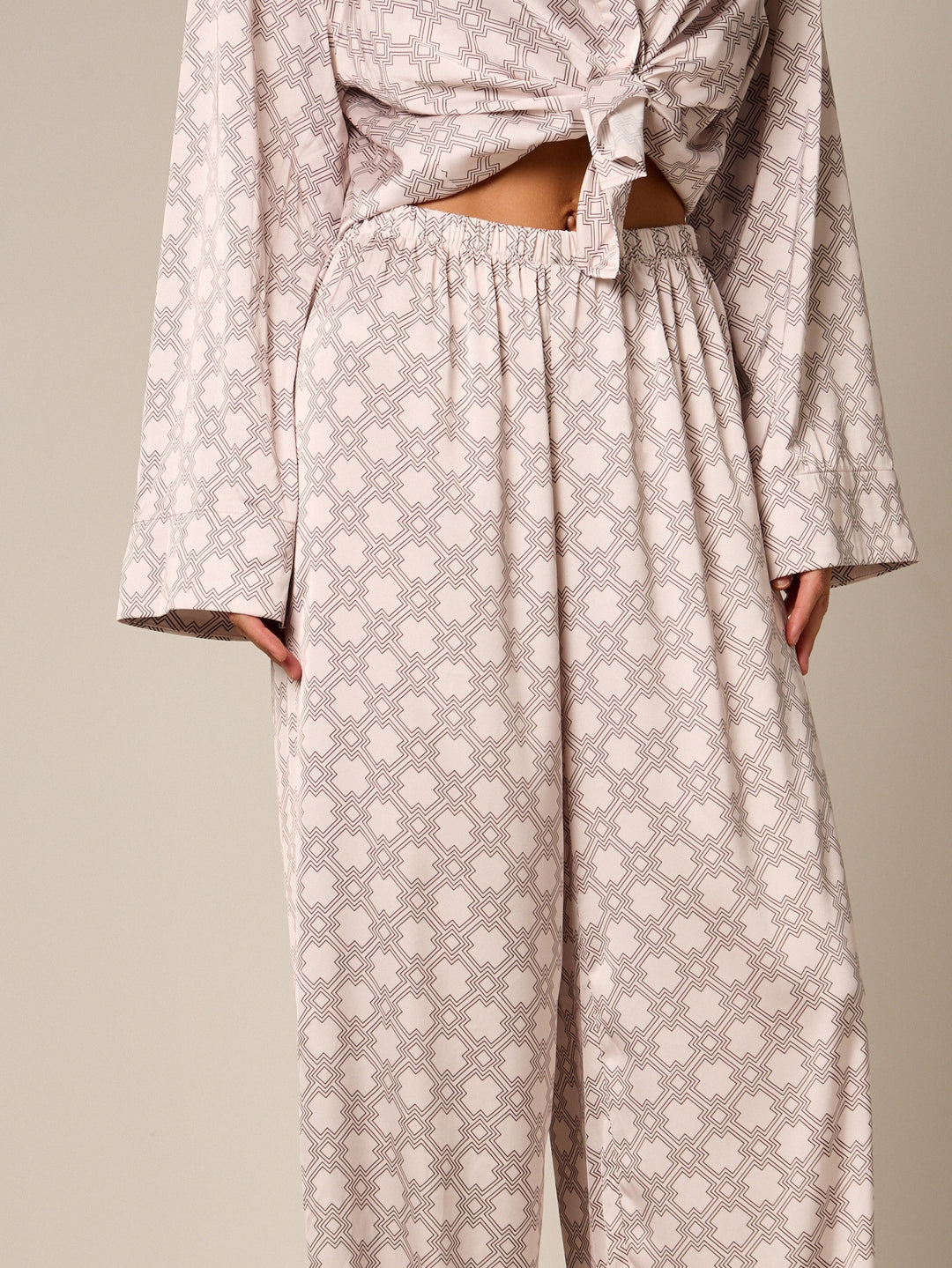 Pantaloni SHEIN, mix culori