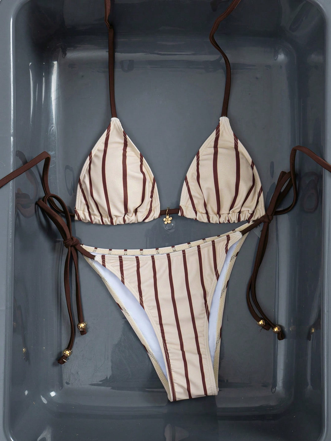 Set bikini de baie SHEIN, mix culori