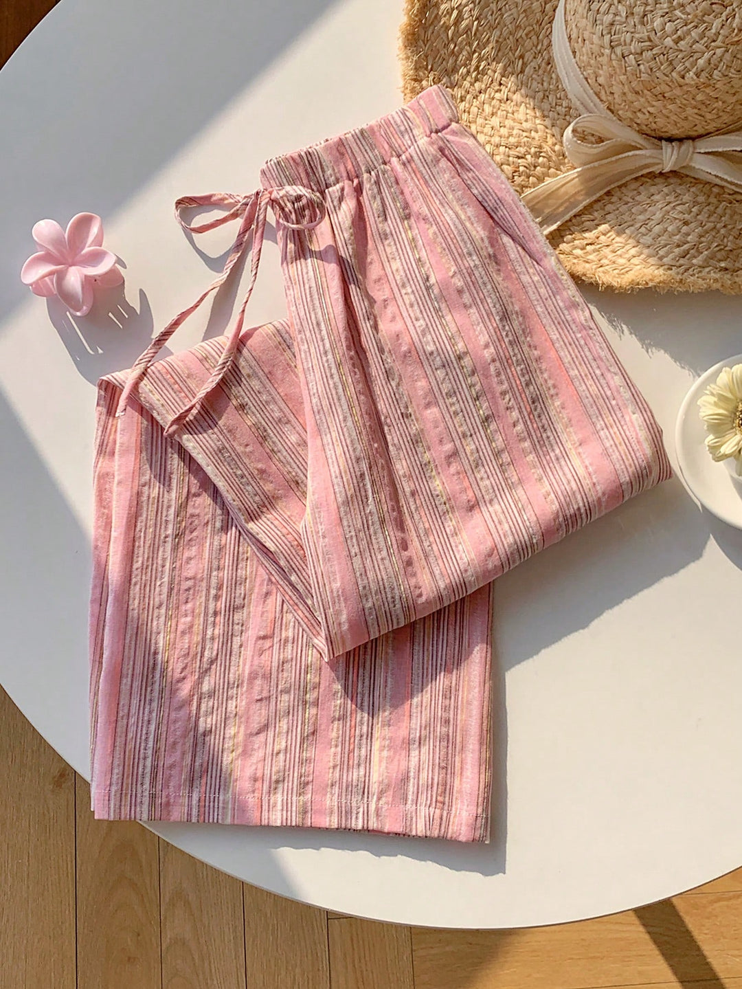 Pantaloni SHEIN, mix culori