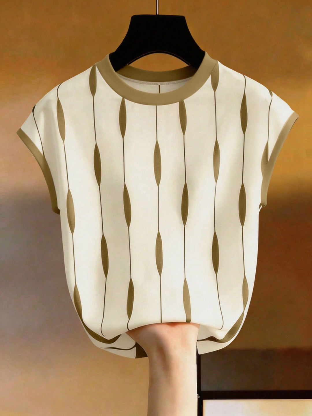 Tricou SHEIN, kaki