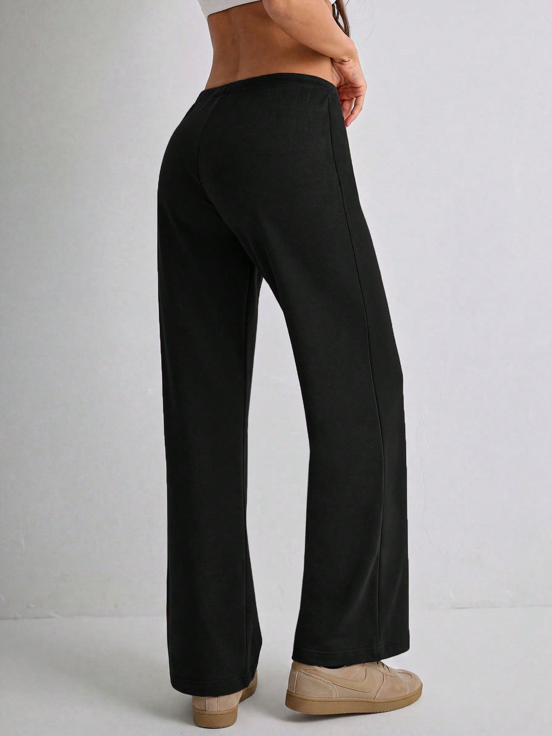 Pantaloni SHEIN, negru