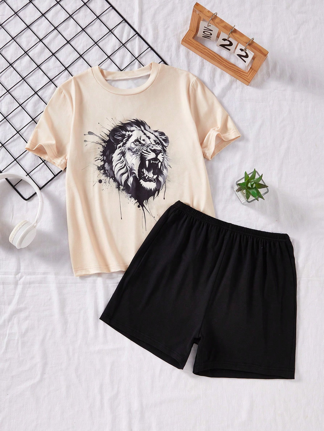 Pijama SHEIN, mix culori