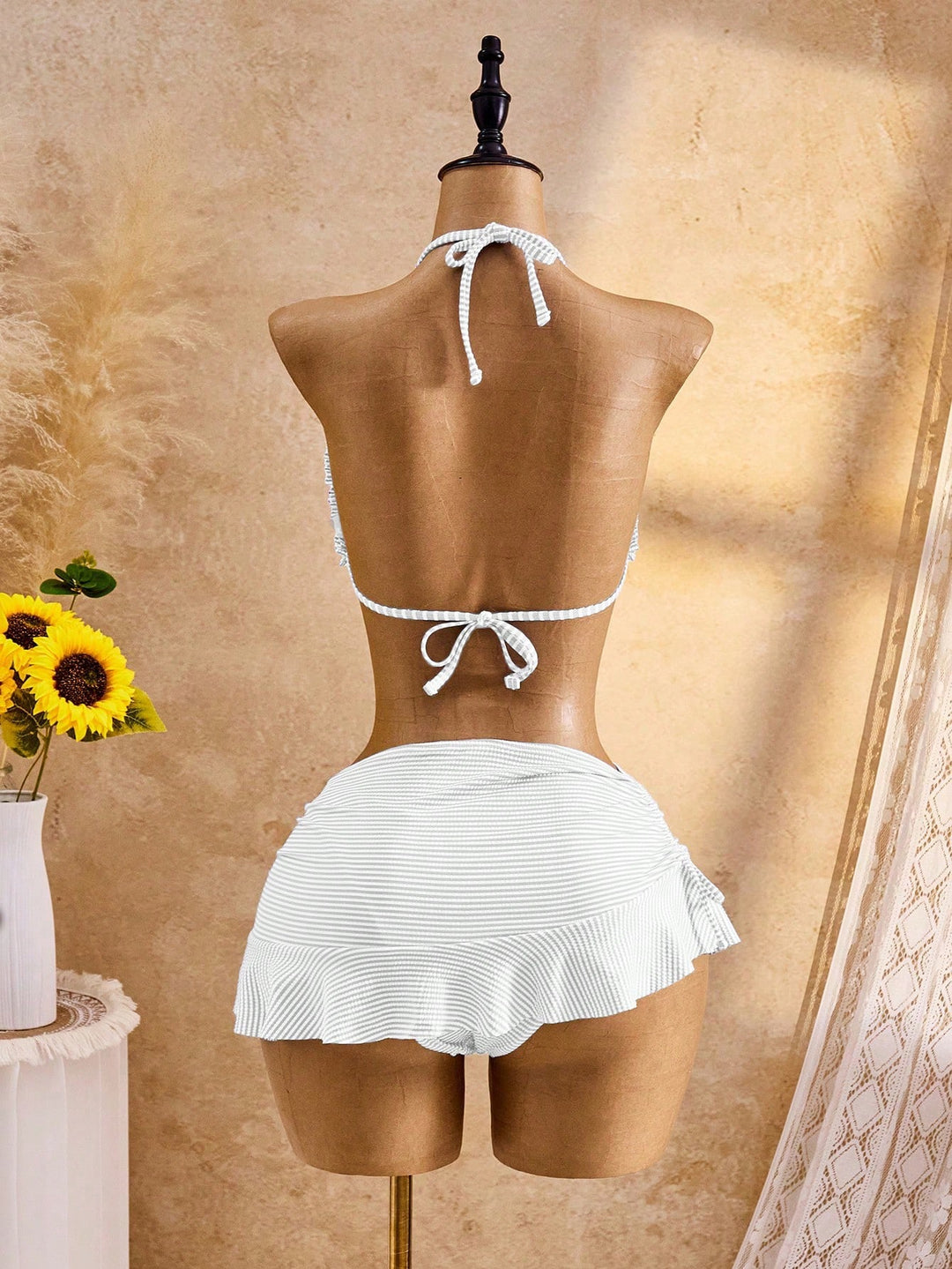 Set bikini SHEIN, alb