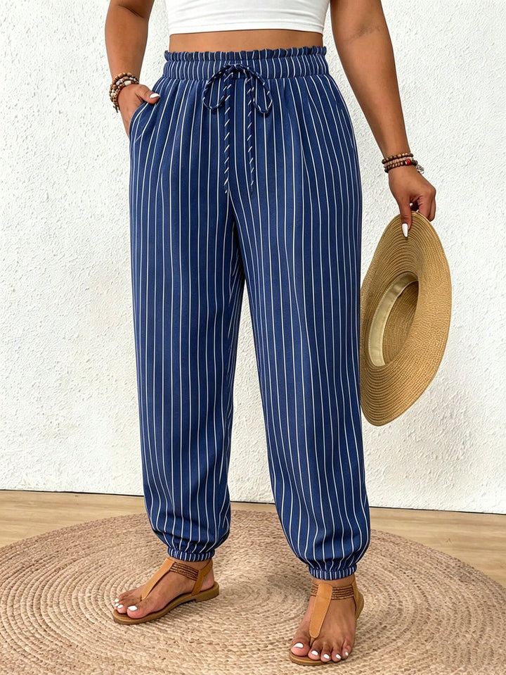 Pantaloni SHEIN, mix culori