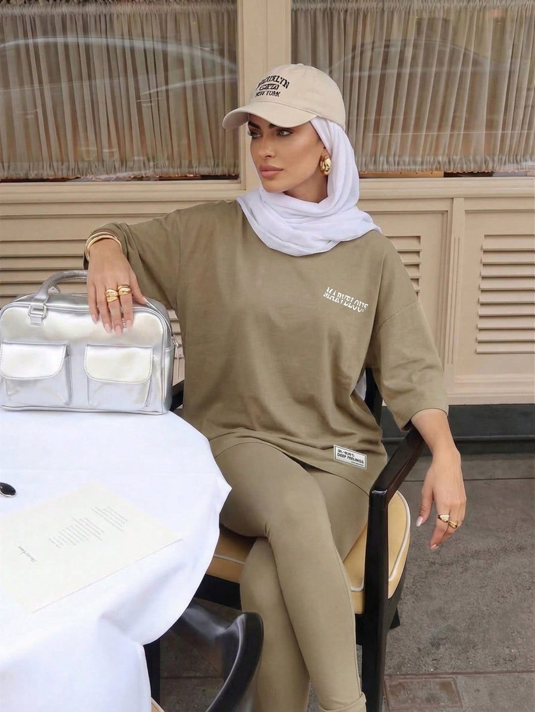 Compleu SHEIN, kaki