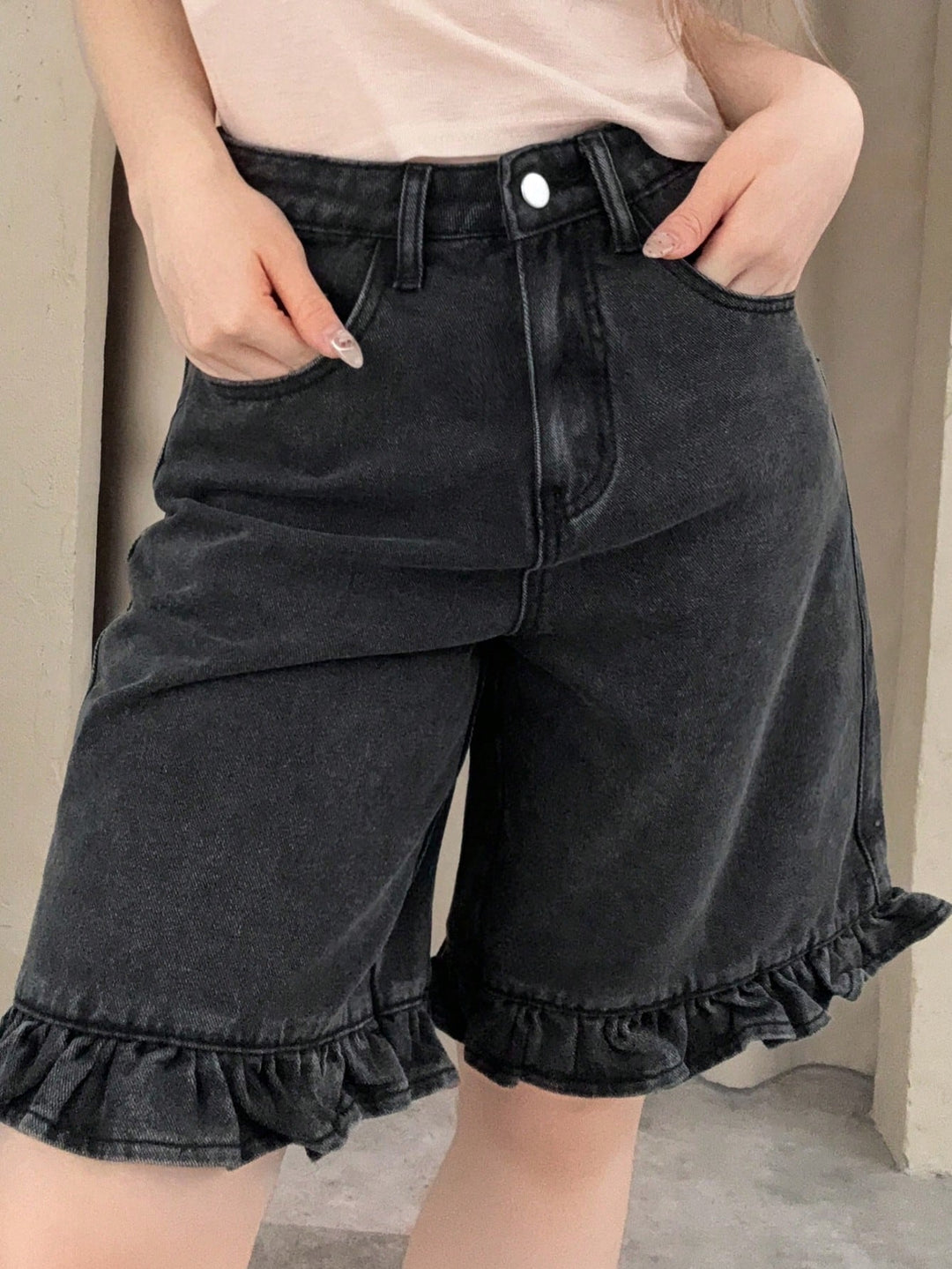 Pantaloni scurți SHEIN, negru