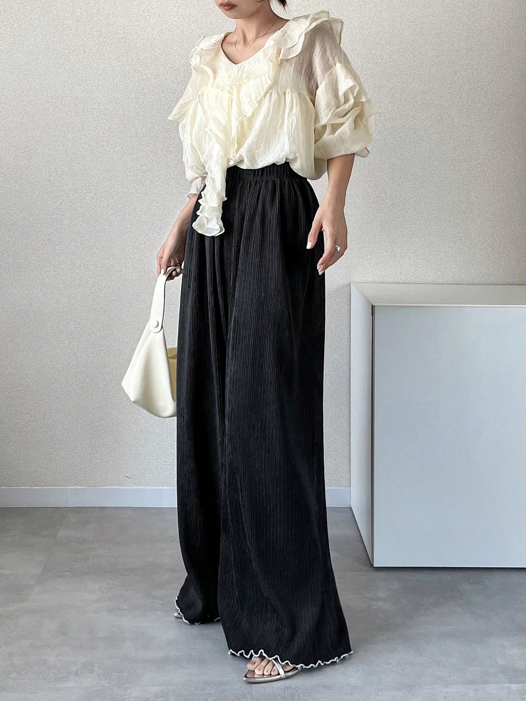 Pantaloni SHEIN, negru