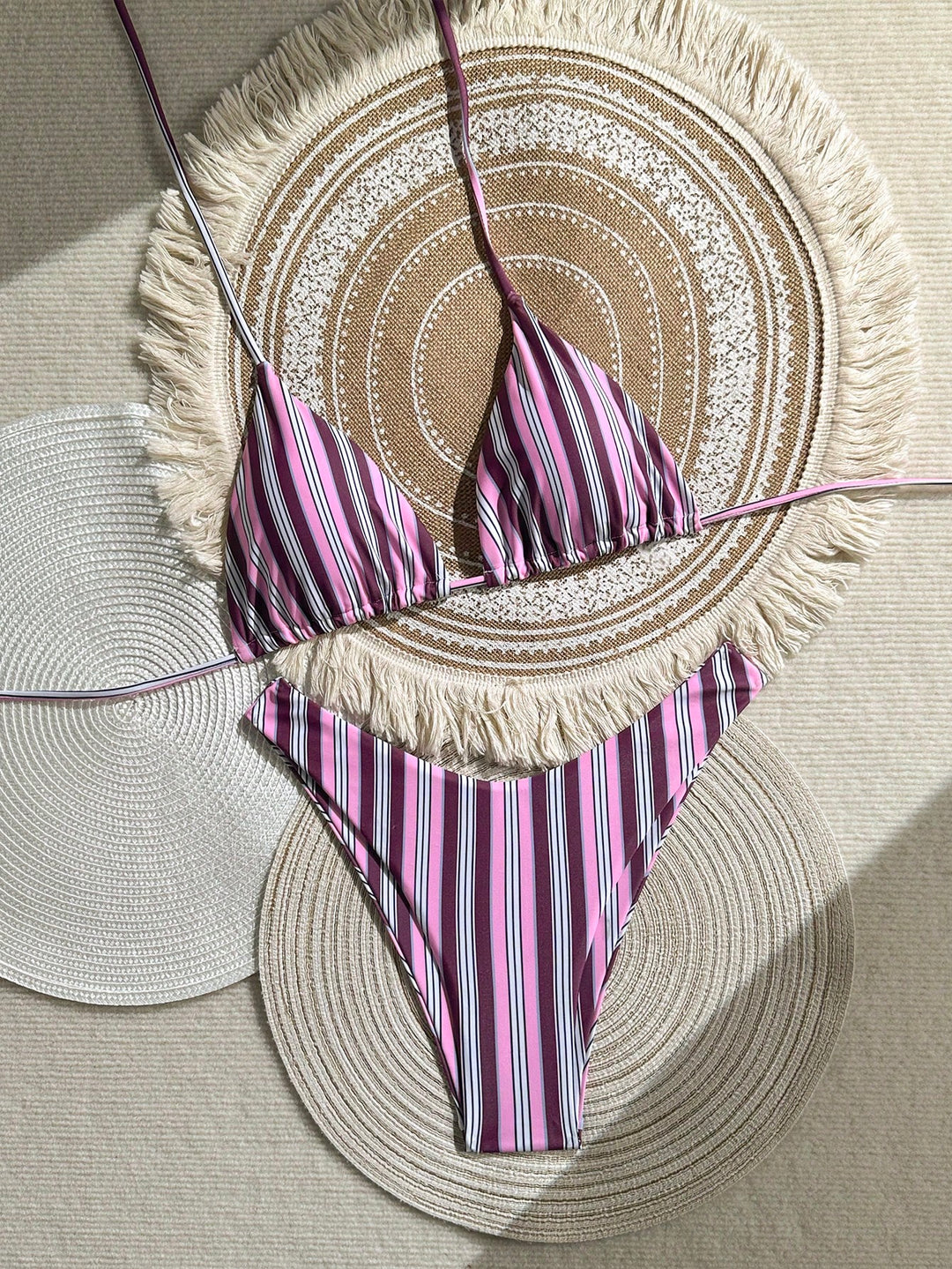 Set bikini SHEIN, mix culori