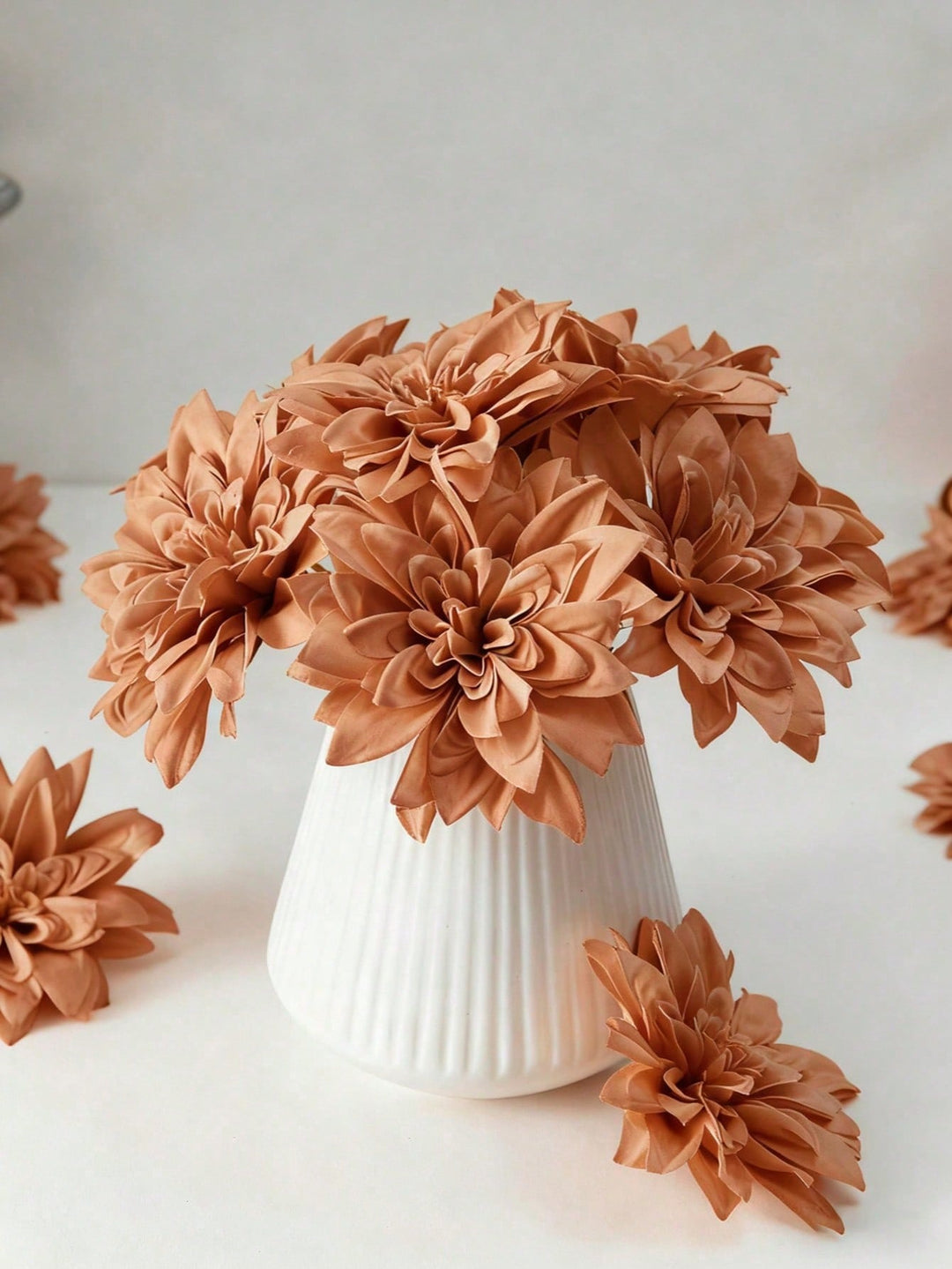 Floari artificiale SHEIN, kaki