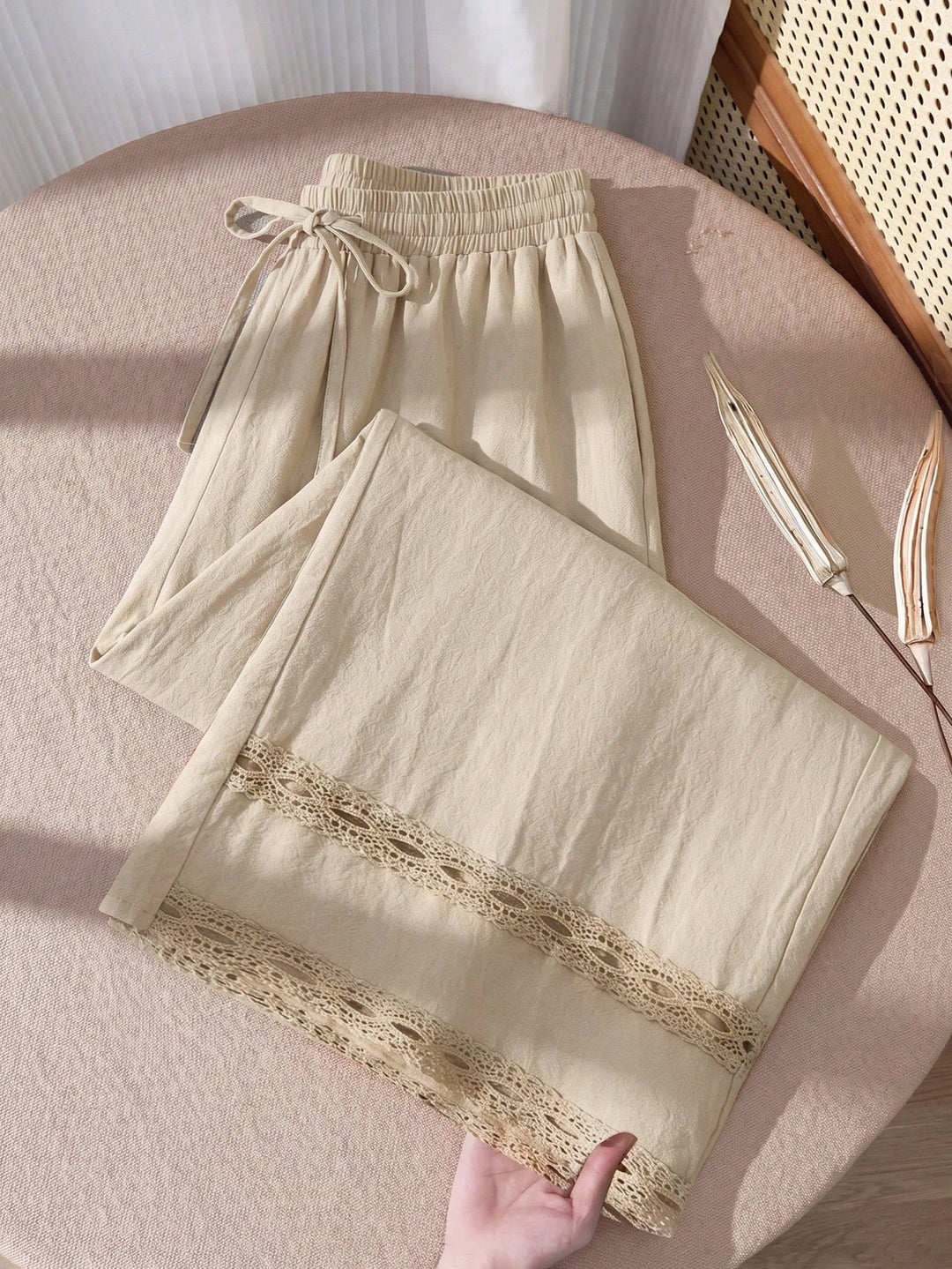 Pantaloni SHEIN, kaki