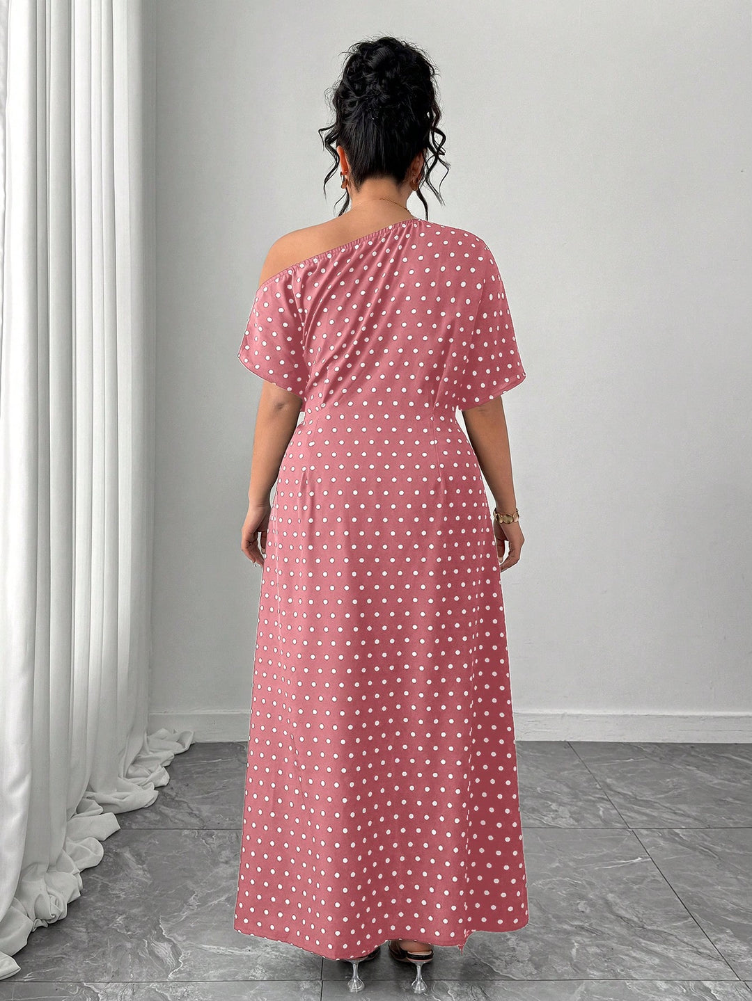 Rochie SHEIN, roz