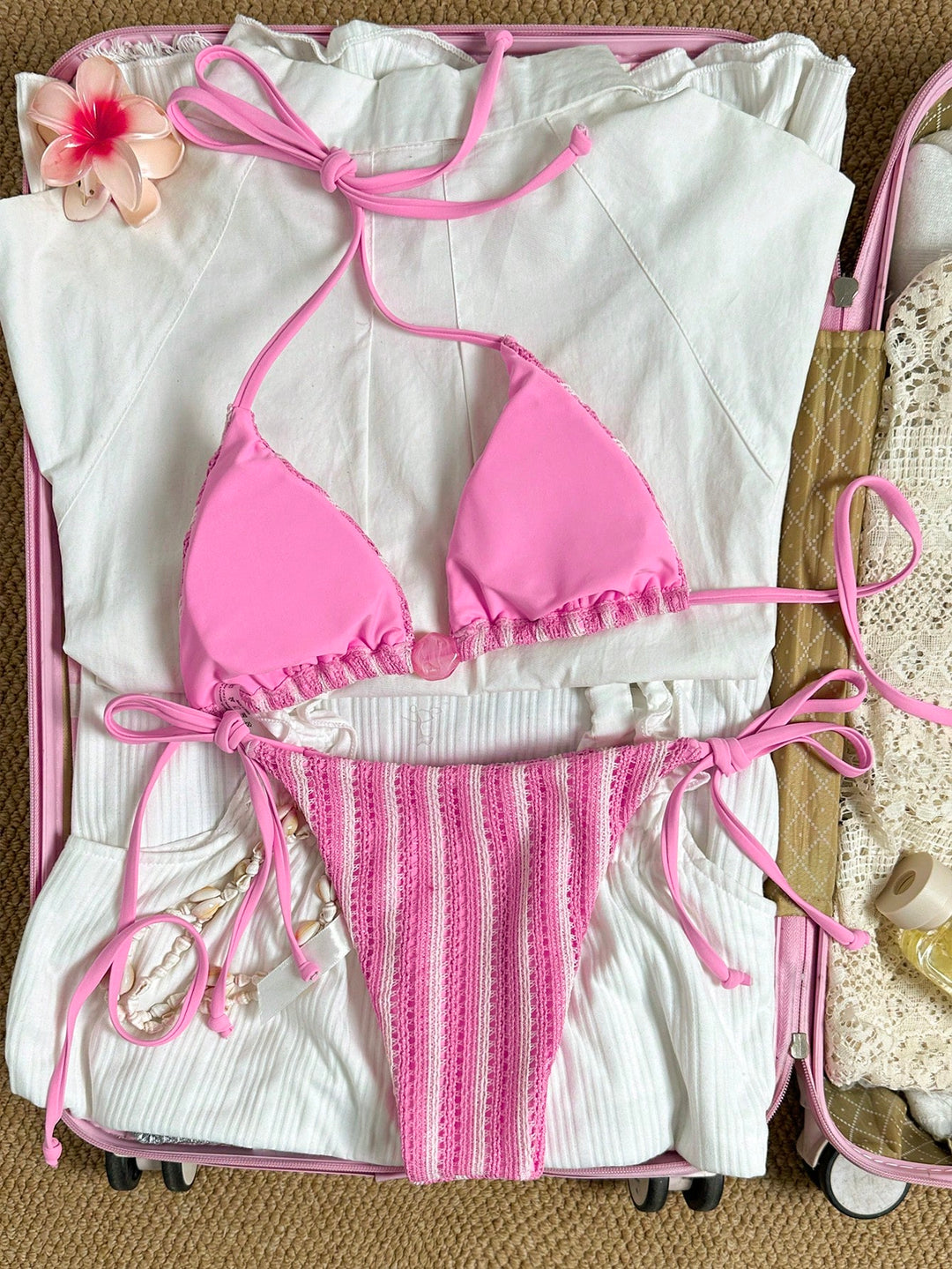 Set bikini SHEIN, roz