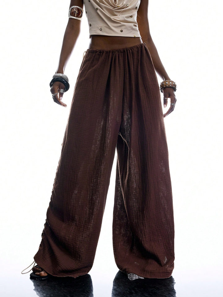 Pantaloni SHEIN, maro
