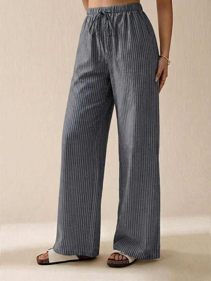 Pantaloni SHEIN, gri